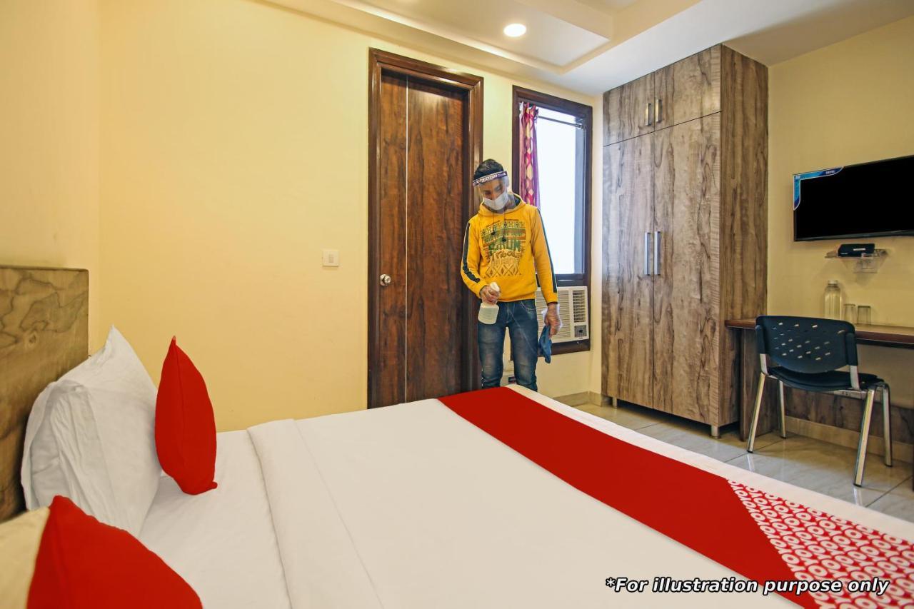 Flagship Hotel Ns Guest Inn Visakhapatnam Bagian luar foto