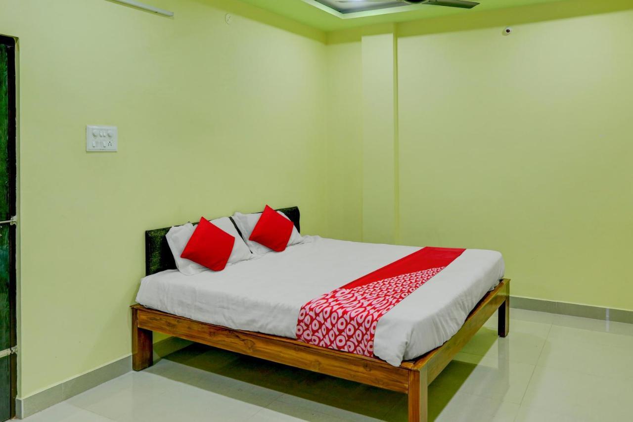 Flagship Hotel Ns Guest Inn Visakhapatnam Bagian luar foto